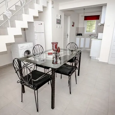 Apartment Joya Cyprus Saffron Garden Agios Amvrosios (Kyrenia)